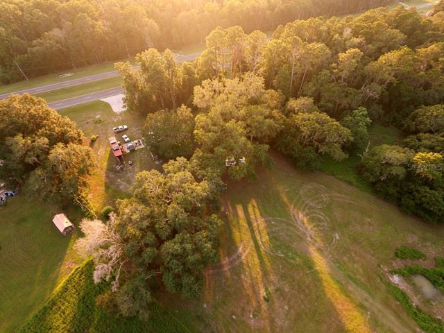 24368 DORSEY SMITH ROAD, Brooksville, FL 34601