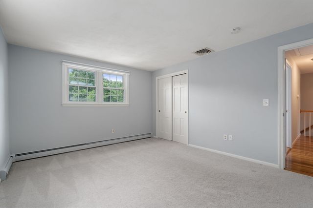 11 Foxhill Rd, Framingham, MA 01701