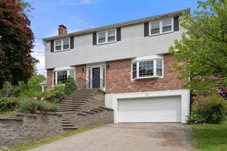 11 Foxhill Rd, Framingham, MA 01701