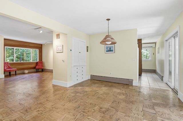 131 Warren Ave, Harvard, MA 01451