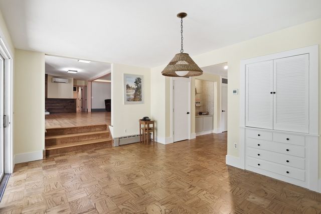 131 Warren Ave, Harvard, MA 01451