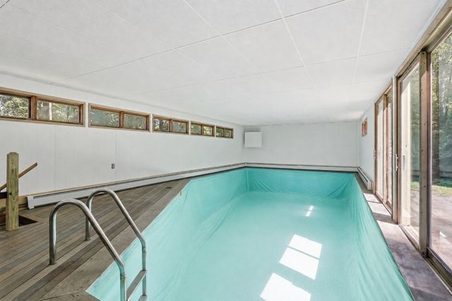 131 Warren Ave, Harvard, MA 01451