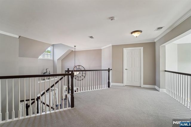 16 Baxter Lane, West Orange, NJ 07052