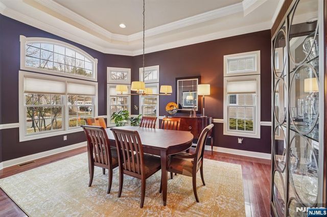 16 Baxter Lane, West Orange, NJ 07052
