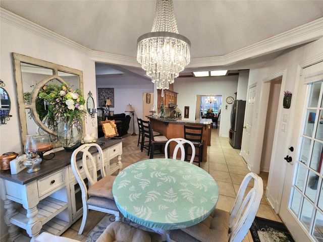 104 Portulaca Street, Lake Jackson, TX 77566