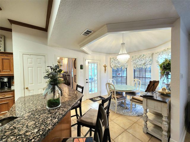 104 Portulaca Street, Lake Jackson, TX 77566