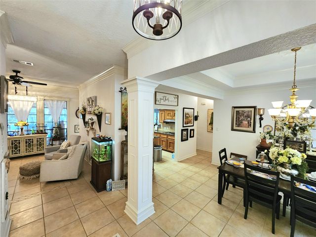 104 Portulaca Street, Lake Jackson, TX 77566