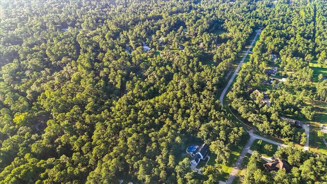28523 Beth Marie, Magnolia, TX 77355