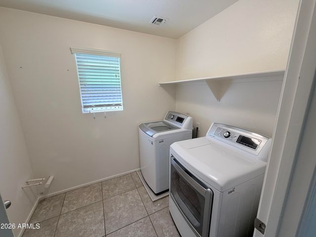 13232 W Tether Trail, Peoria, AZ 85383