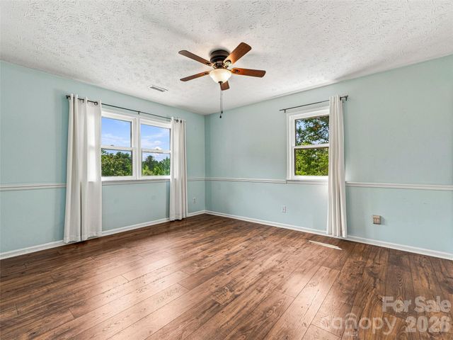 38 Chadwick Wade Drive, Asheville, NC 28804