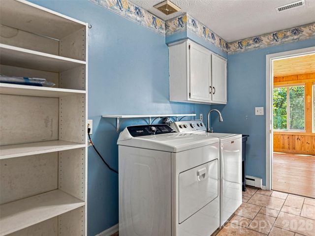 38 Chadwick Wade Drive, Asheville, NC 28804