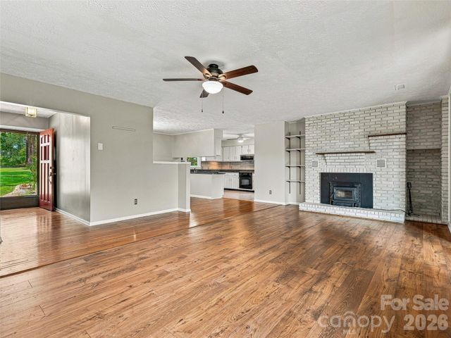 38 Chadwick Wade Drive, Asheville, NC 28804