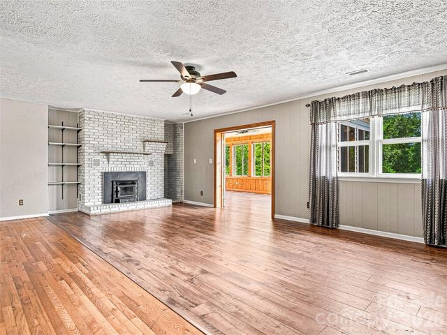38 Chadwick Wade Drive, Asheville, NC 28804