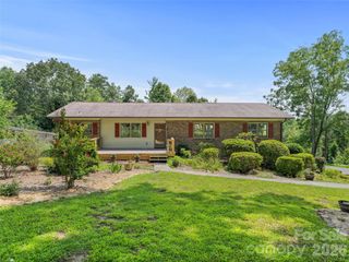 38 Chadwick Wade Drive, Asheville, NC 28804