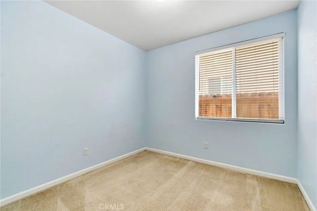 1049 Stanford, Madera, CA 93637