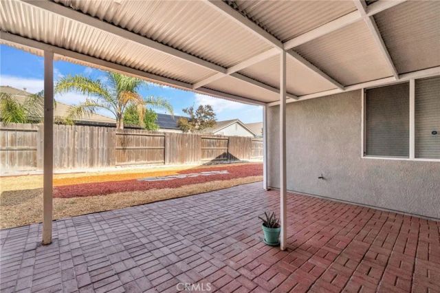 1049 Stanford, Madera, CA 93637