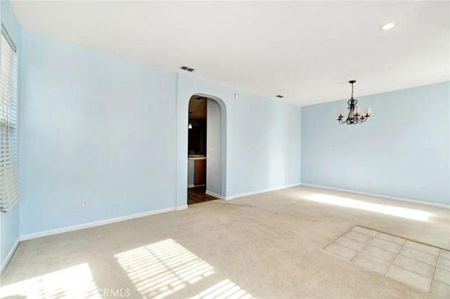 1049 Stanford, Madera, CA 93637