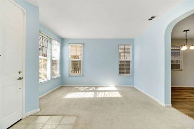 1049 Stanford, Madera, CA 93637