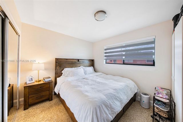 30 NW 56th Court 32, Miami, FL 33126