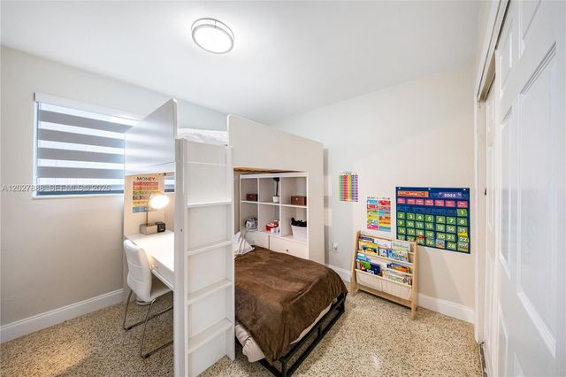 30 NW 56th Court 32, Miami, FL 33126