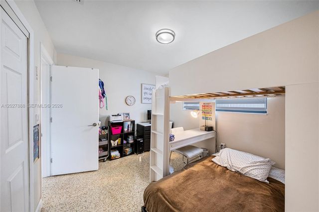 30 NW 56th Court 32, Miami, FL 33126