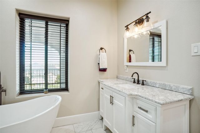 9033 Quarry Hill Court, Fort Worth, TX 76179