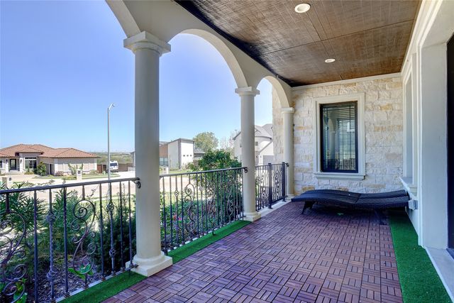 9033 Quarry Hill Court, Fort Worth, TX 76179