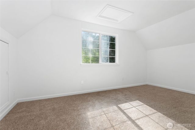 981 Red Valley Lane, Maple Falls, WA 98266