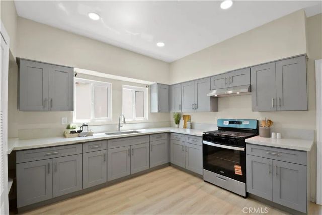 4768 Fisher Street, East Los Angeles, CA 90022