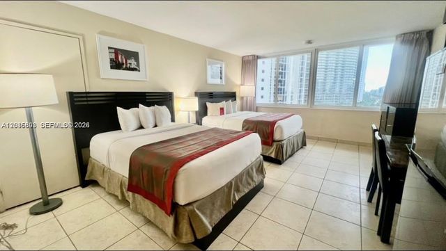19201 Collins Avenue 942, Sunny Isles Beach, FL 33160