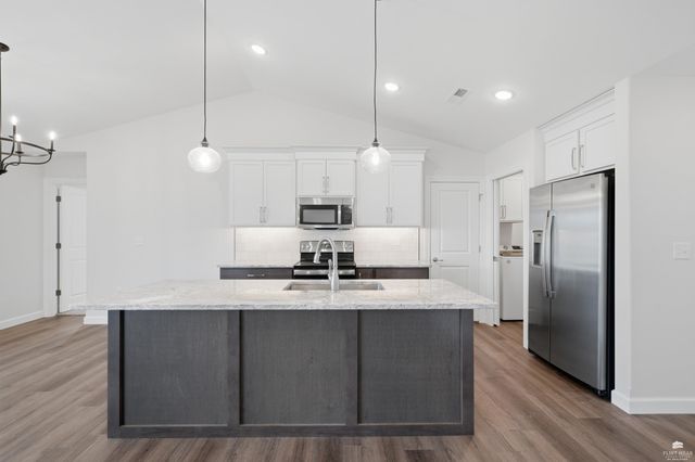 4385 Glen View, Manhattan, KS 66502