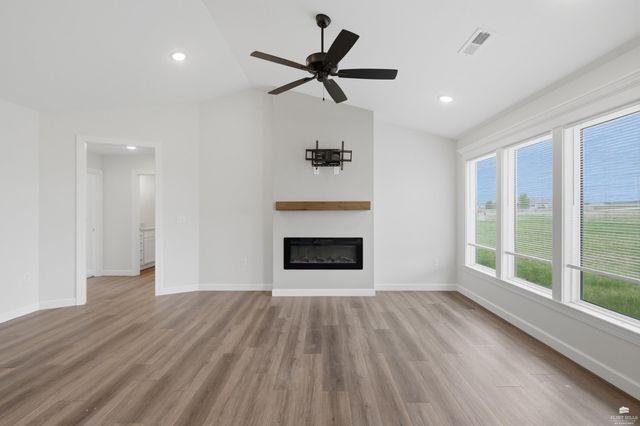 4385 Glen View, Manhattan, KS 66502