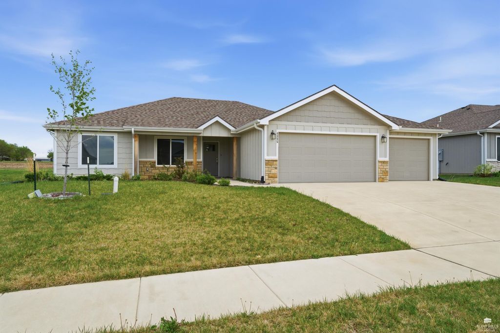 4385 Glen View, Manhattan, KS 66502