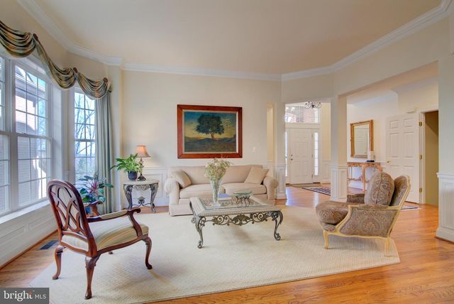 7690 OAK FIELD CT, Springfield, VA 22153