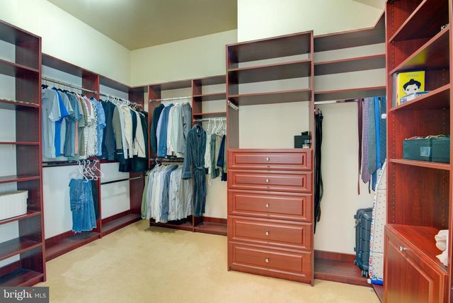 7690 OAK FIELD CT, Springfield, VA 22153