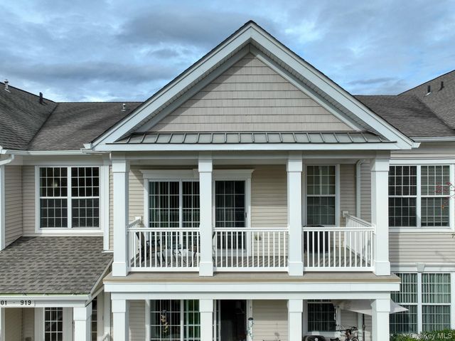 919 Saratoga Lane, Fishkill, NY 12524