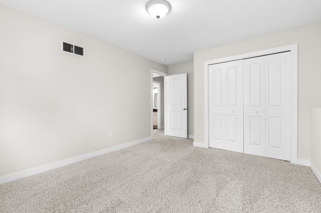 1382 Darlington Trail, Oshtemo Twp, MI 49009