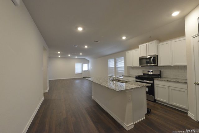 5530 Chase, San Antonio, TX 78266