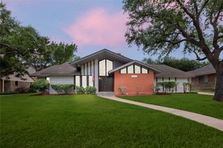 1407 Broadmoor Lane, Irving, TX 75061