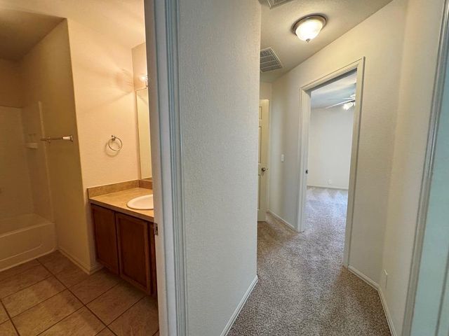 172 Spruce DR, Kyle, TX 78640