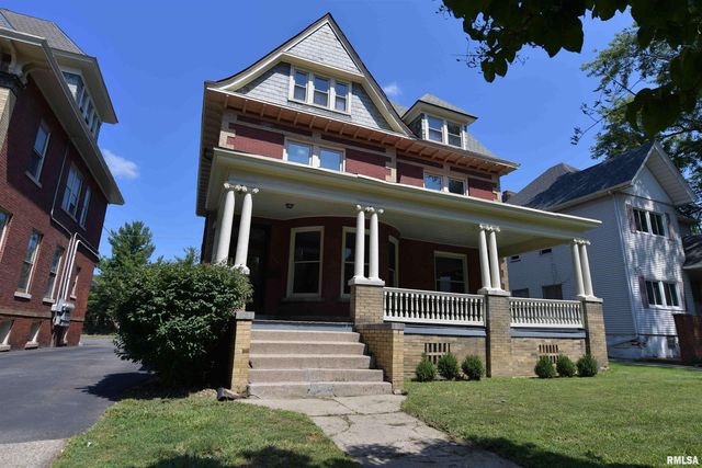 919 W MOSS Avenue, Peoria, IL 61606