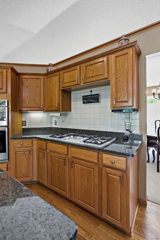 9800 Evergreen Avenue N, Brooklyn Park, MN 55443
