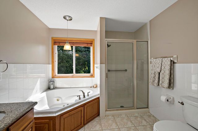 9800 Evergreen Avenue N, Brooklyn Park, MN 55443