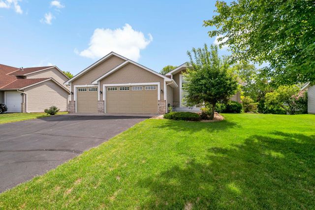 9800 Evergreen Avenue N, Brooklyn Park, MN 55443
