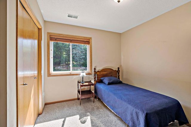 9800 Evergreen Avenue N, Brooklyn Park, MN 55443