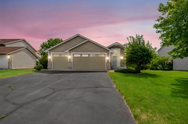 9800 Evergreen Avenue N, Brooklyn Park, MN 55443
