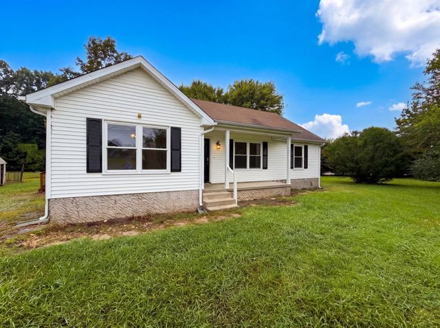 7502 Lone Eagle Dr, Murfreesboro, TN 37128