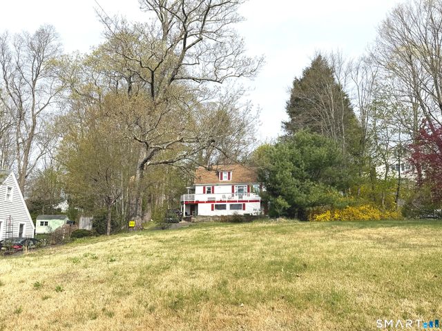 33 Chestnut Grove Road, Watertown, CT 06795