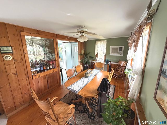 33 Chestnut Grove Road, Watertown, CT 06795