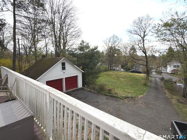 33 Chestnut Grove Road, Watertown, CT 06795